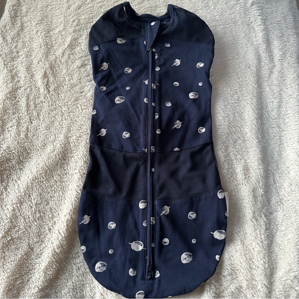 Happiest Baby Swaddle | 0-2 months